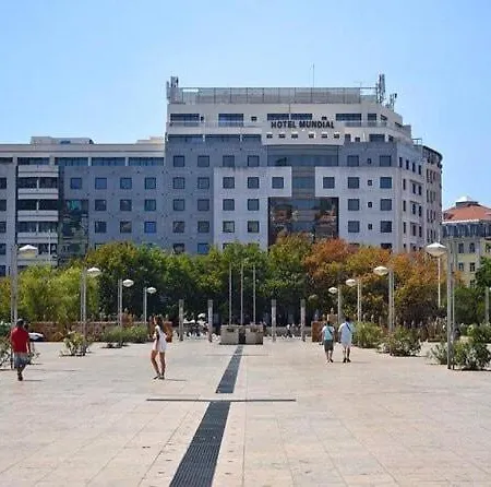 דירה Alfacinha Fully Equipped By Homeful Homes ליסבון